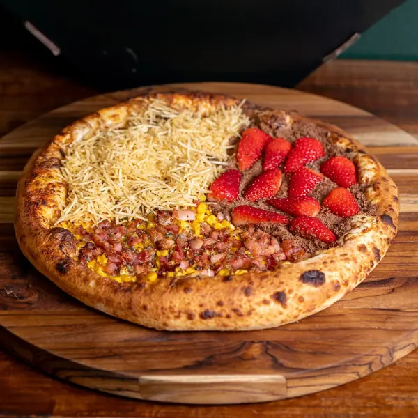 Pizza Média